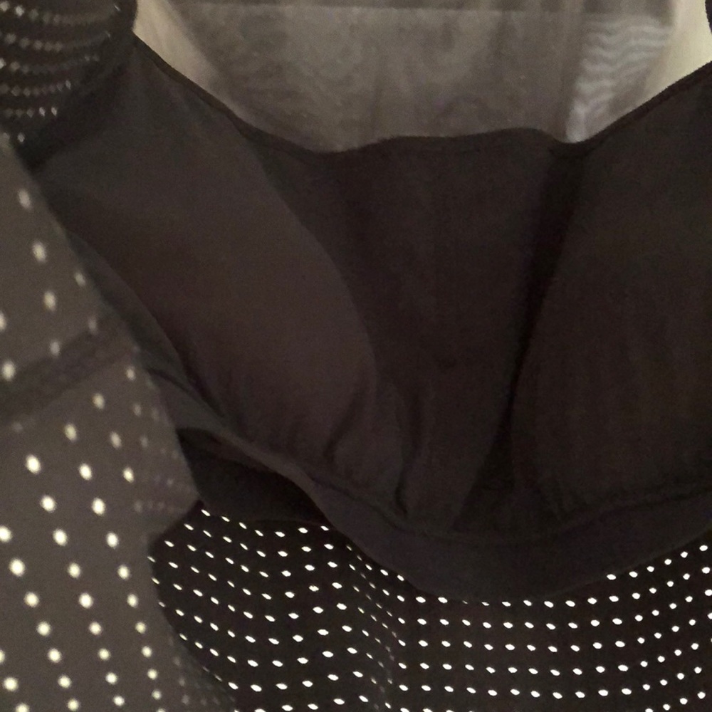 Fabletics workout top - Picture 3 of 3